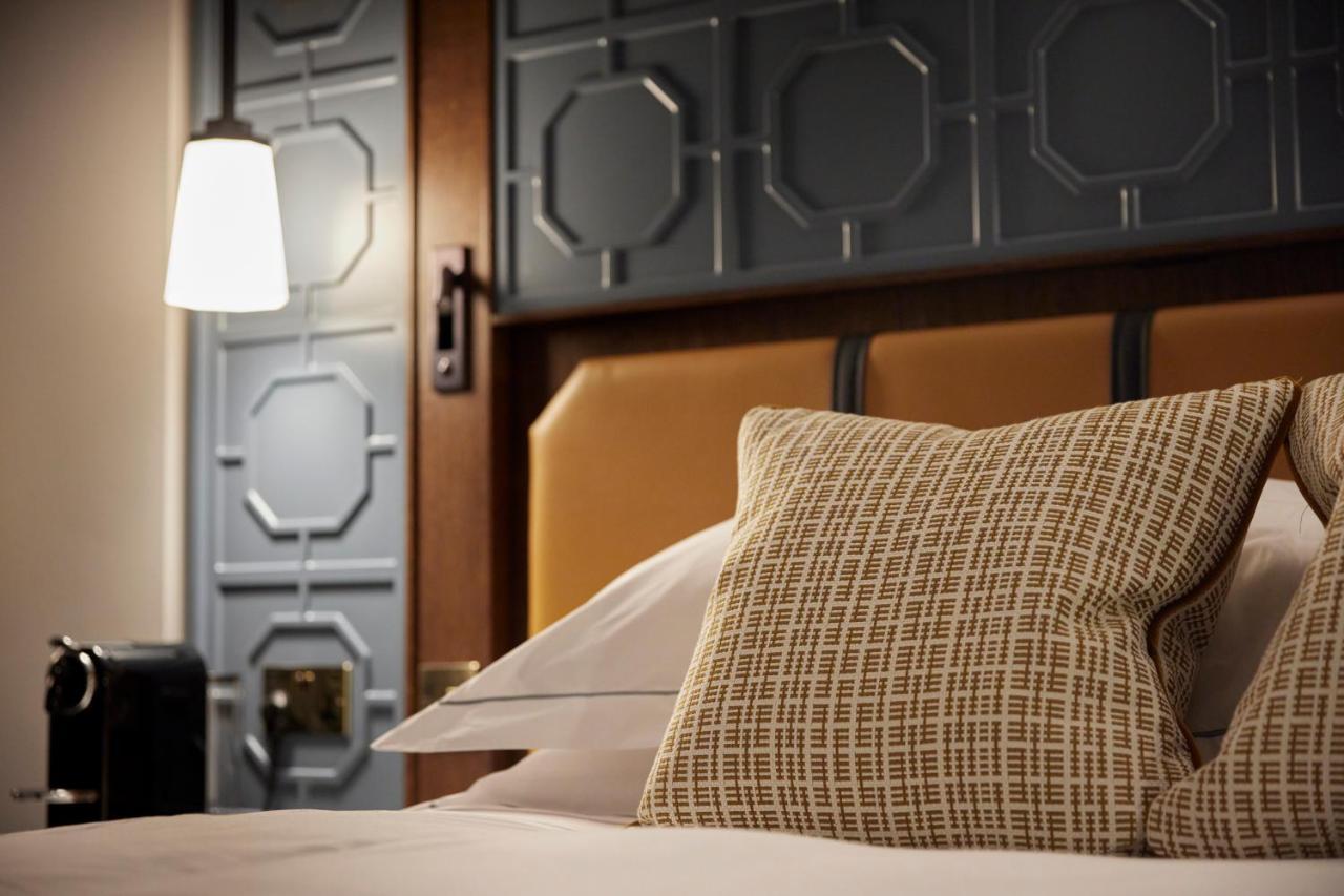 The Parkgate Hotel Кардифф Экстерьер фото
