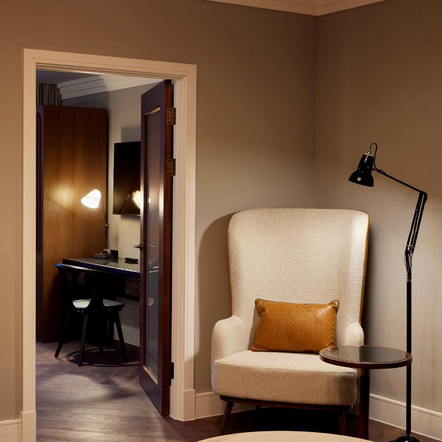 The Parkgate Hotel Кардифф Экстерьер фото